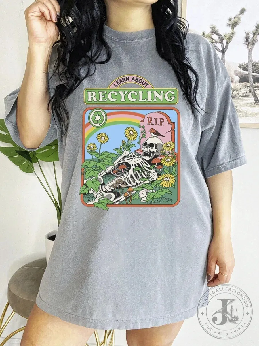 Learn About Recycling Skeleton Grave Funny Vintage Style T-Shirt